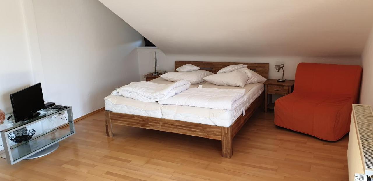 Ferienwohnung Hemmerl Bad Camberg Exterior foto